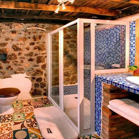 El Nido De La Golondrina Llanes