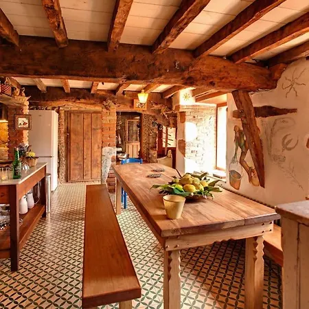 Chalet El Nido De La Golondrina Llanes